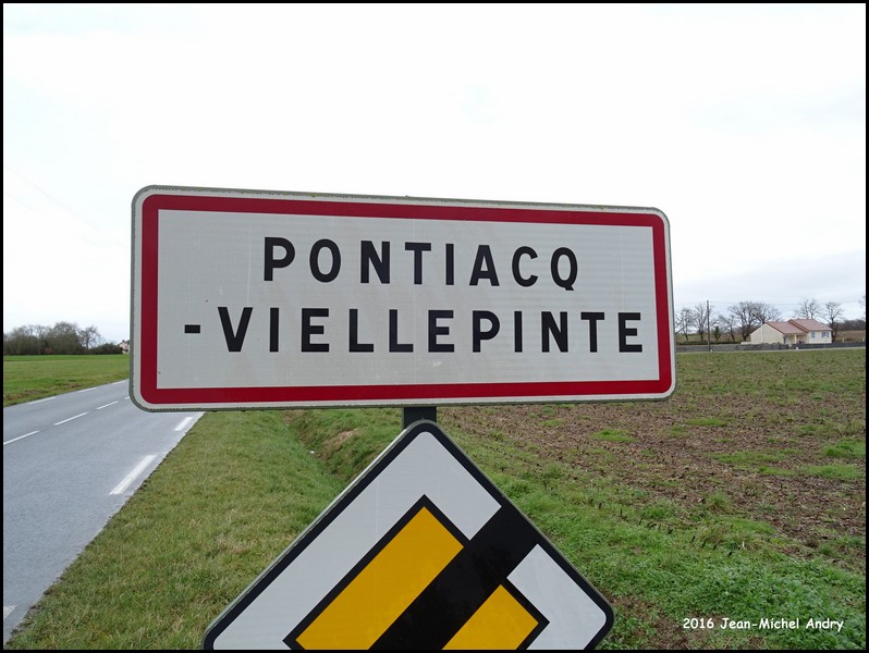 Pontiacq-Viellepinte 64 - Jean-Michel Andry.jpg