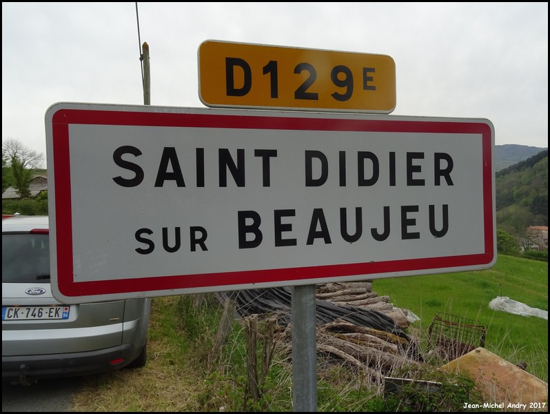 Saint-Didier-sur-Beaujeu  69 - Jean-Michel Andry.jpg