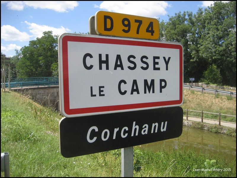 Chassey-le-Camp 71 - Jean-Michel Andry.jpg