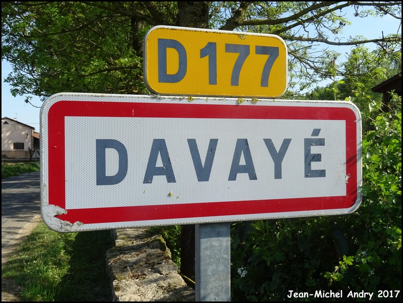 Davayé 71 - Jean-Michel Andry.jpg