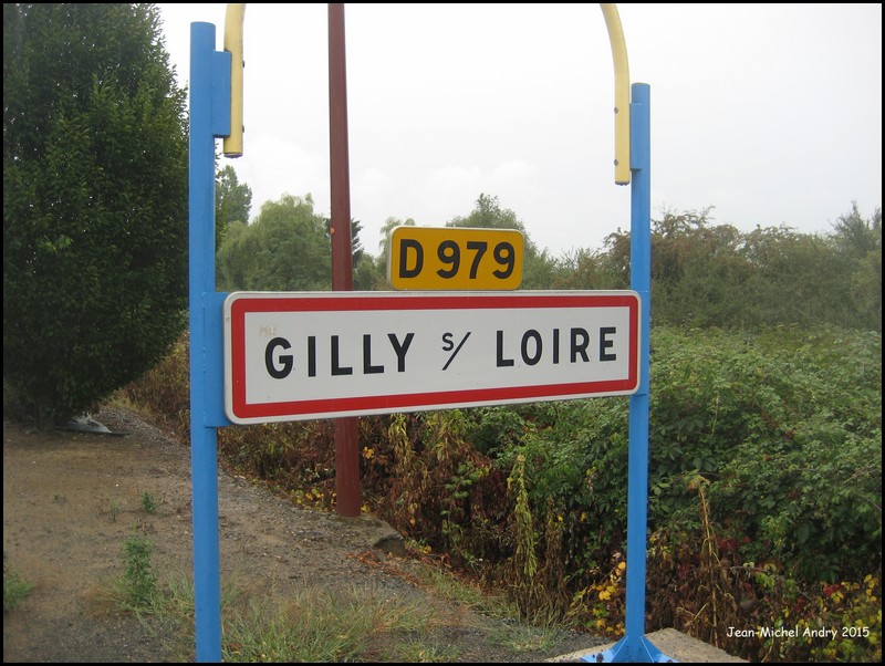 Gilly-sur-Loire 71 - Jean-Michel Andry.jpg