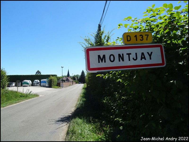Montjay 71 - Jean-Michel Andry.jpg