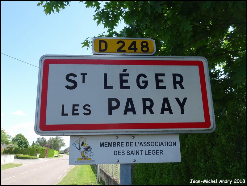 Saint-Léger-lès-Paray 71 - Jean-Michel Andry.jpg