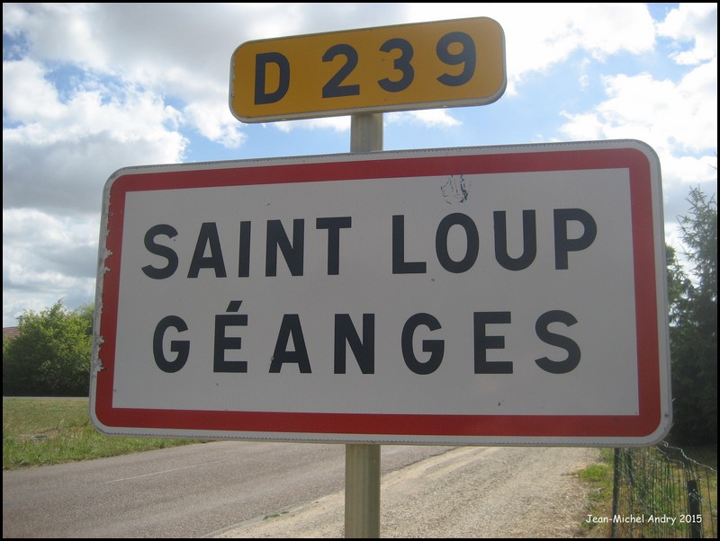 Saint-Loup-Géanges 71 - Jean-Michel Andry.jpg