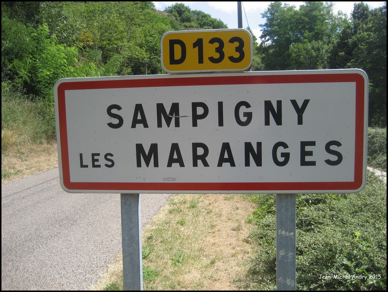 Sampigny-lès-Maranges 71 - Jean-Michel Andry.jpg