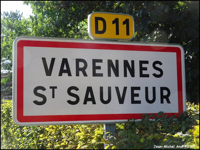 Varennes-Saint-Sauveur 71 - Jean-Michel Andry.jpg