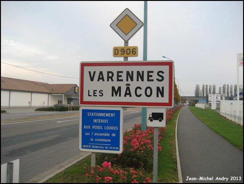 Varennes-lès-Mâcon 71 - Jean-Michel Andry.jpg