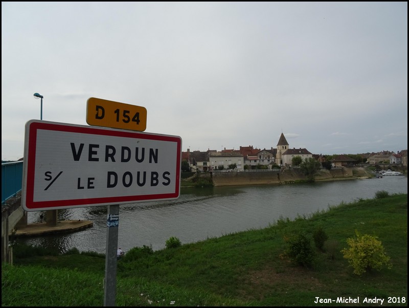 Verdun-sur-le-Doubs 71 - Jean-Michel Andry.jpg