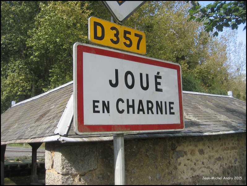 Joué-en-Charnie 72 - Jean-Michel Andry.jpg