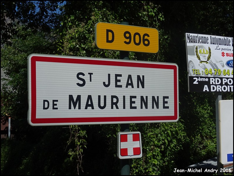 Saint-Jean-de-Maurienne 73 - Jean-Michel Andry.jpg