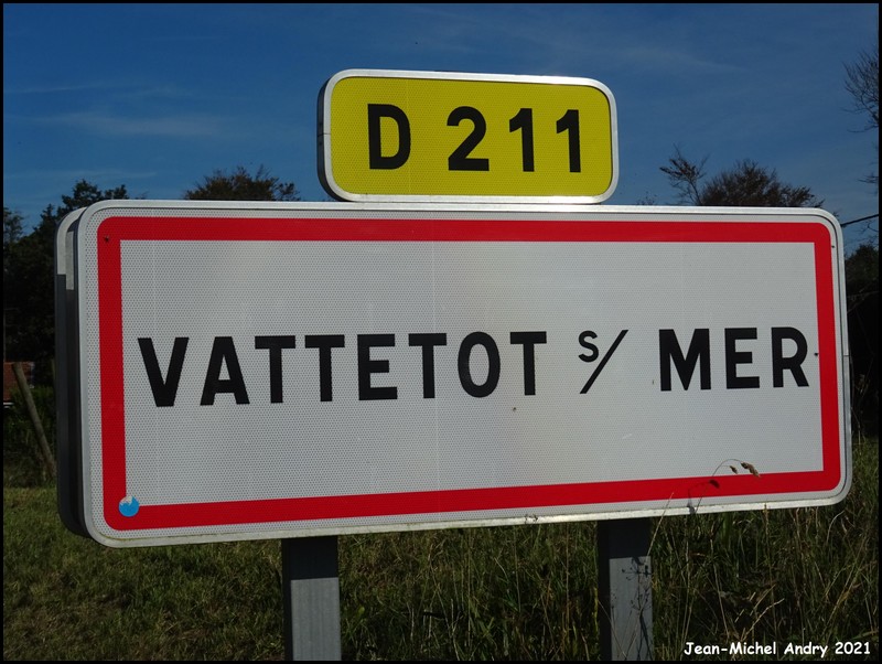 Vattetot-sur-Mer 76 - Jean-Michel Andry.jpg