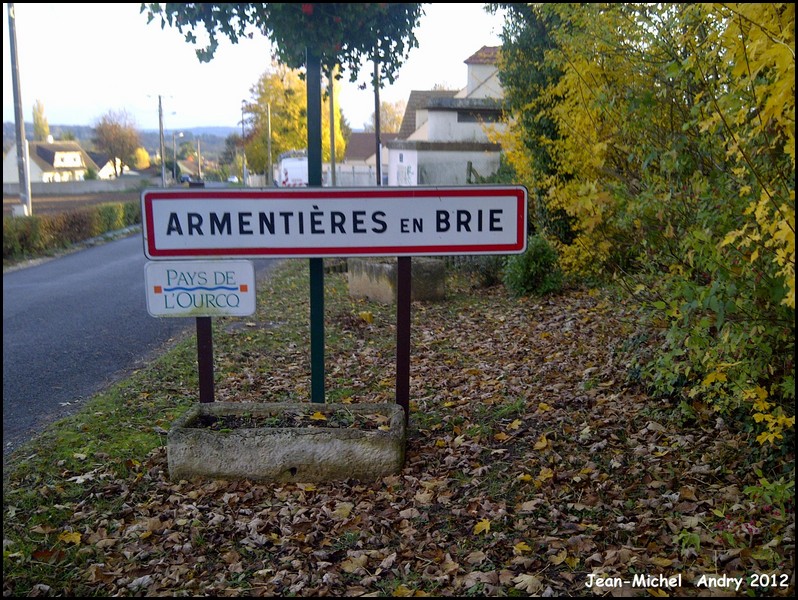 Armentières-en-Brie 77 - Jean-Michel Andry.jpg