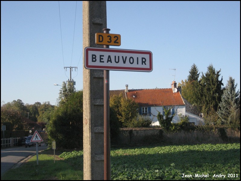 Beauvoir 77 - Jean-Michel Andry.jpg