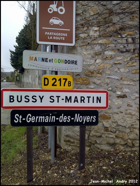 Bussy-Saint-Martin 77 - Jean-Michel Andry.jpg