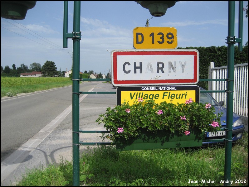 Charny 77 - Jean-Michel Andry.jpg