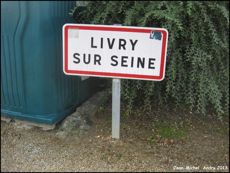 Livry-sur-Seine 77 - Jean-Michel Andry.jpg
