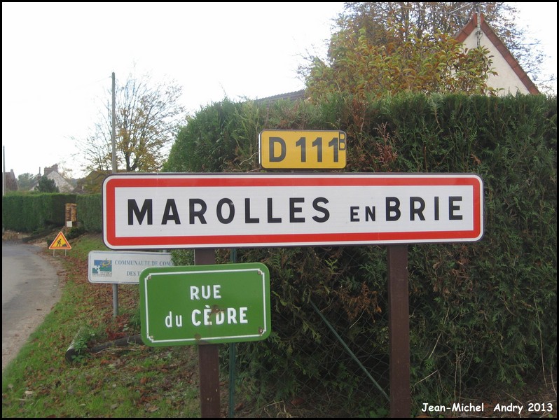 Marolles-en-Brie 77 - Jean-Michel Andry.jpg