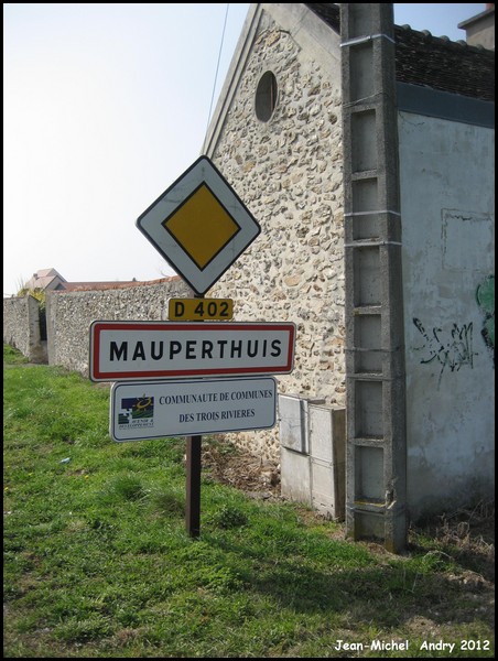 Mauperthuis 77 - Jean-Michel Andry.jpg