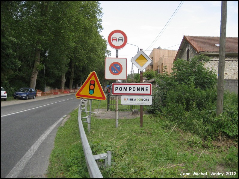 Pomponne 77 - Jean-Michel Andry.jpg