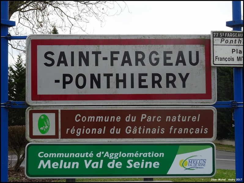 Saint-Fargeau-Ponthierry 77 - Jean-Michel Andry.jpg
