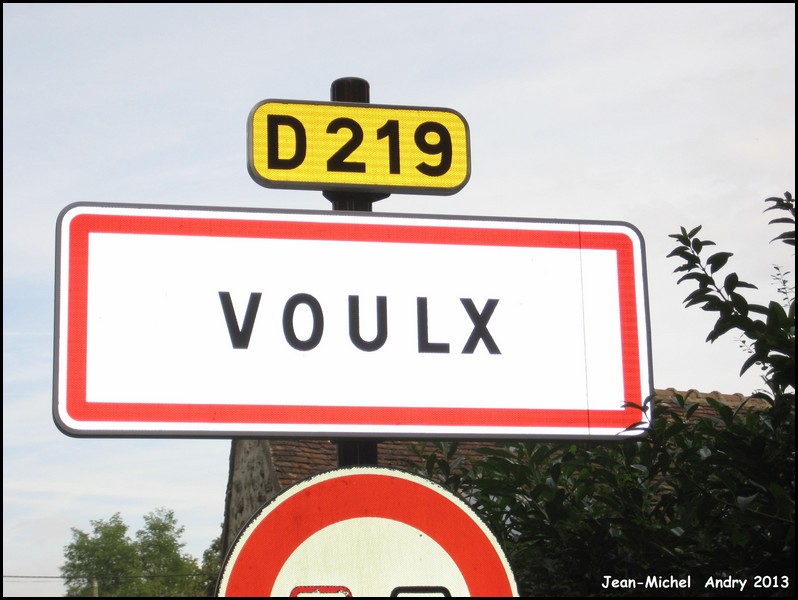 Voulx 77 - Jean-Michel Andry.jpg