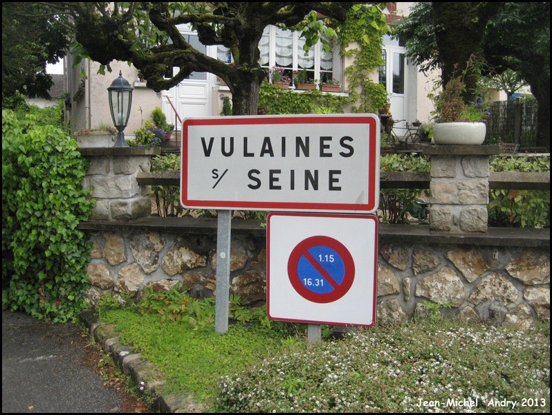 Vulaines-sur-Seine 77 - Jean-Michel Andry.jpg