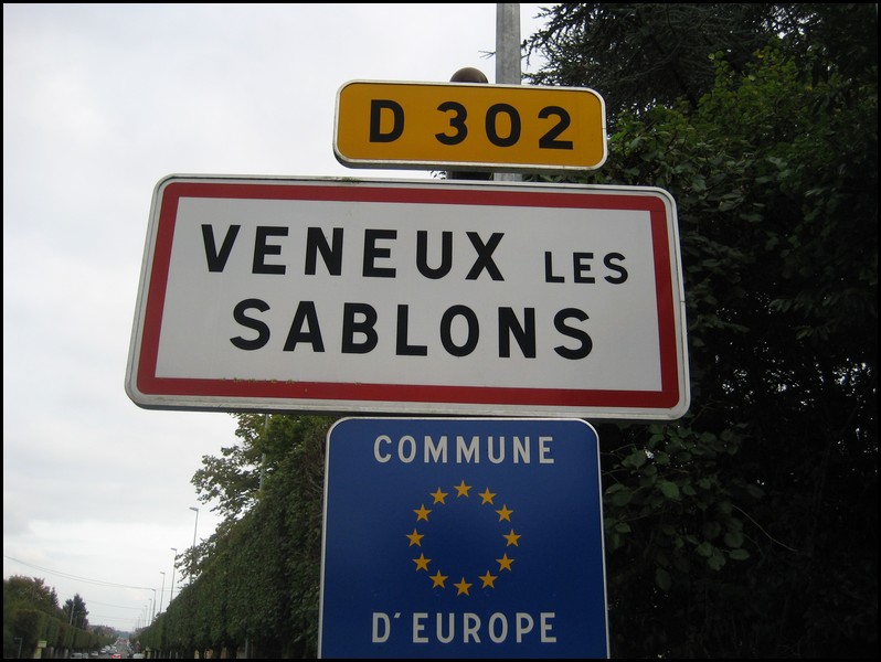 Veneux-les-Sablons 77 - Jean-Michel Andry.jpg