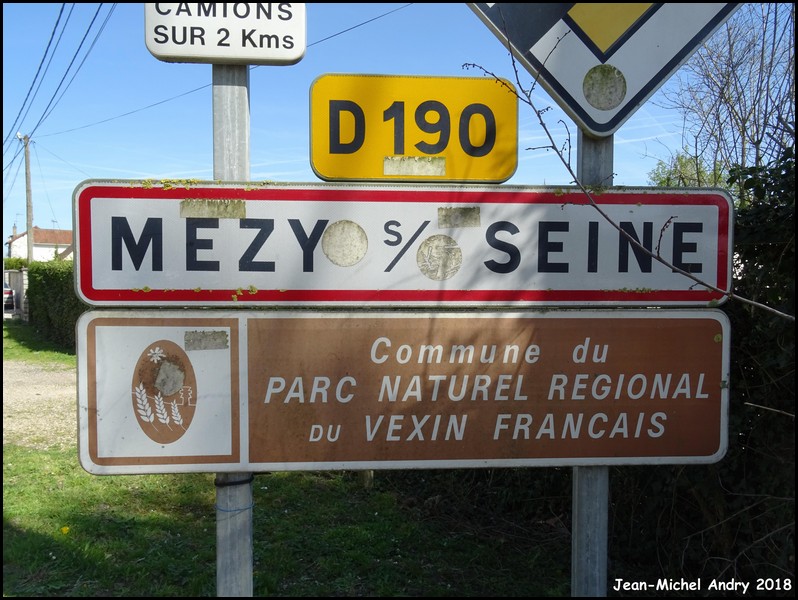Mézy-sur-Seine 78 - Jean-Michel Andry.jpg