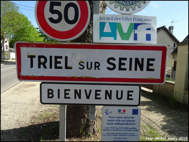 Triel-sur-Seine 78 - Jean-Michel Andry.jpg