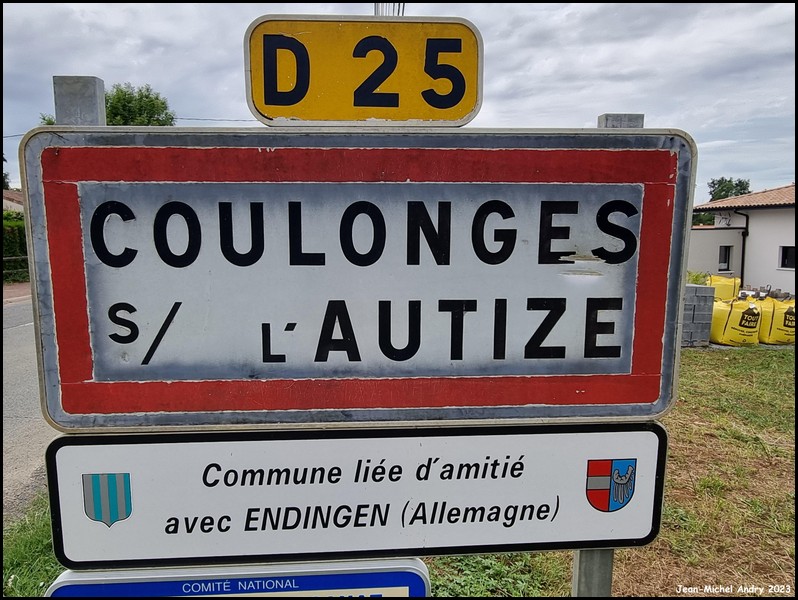 Coulonges-sur-l'Autize 79 - Jean-Michel Andry.jpg
