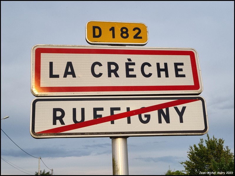 La Crèche 79 - Jean-Michel Andry.jpg