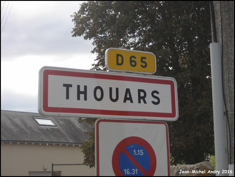 Thouars 79 - Jean-Michel Andry.jpg
