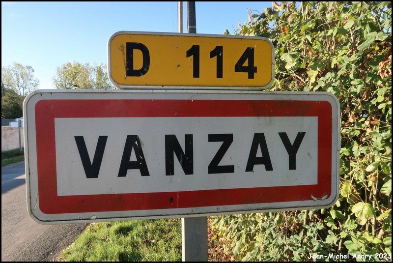 Vanzay 79  - Jean-Michel Andry.jpg