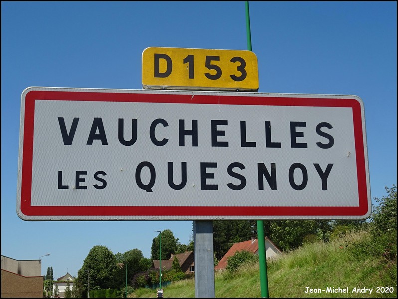 Vauchelles-les-Quesnoy 80 - Jean-Michel Andry.jpg