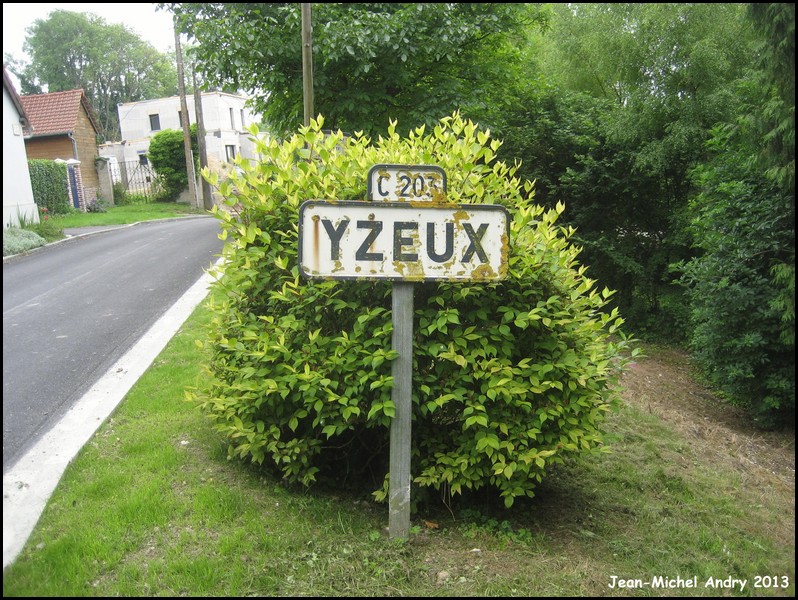 Yzeux  80 - Jean-Michel Andry.jpg