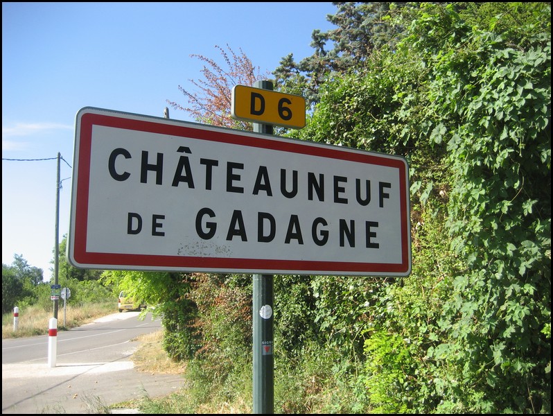 Châteauneuf-de-Gadagne 84 - Jean-Michel Andry.jpg