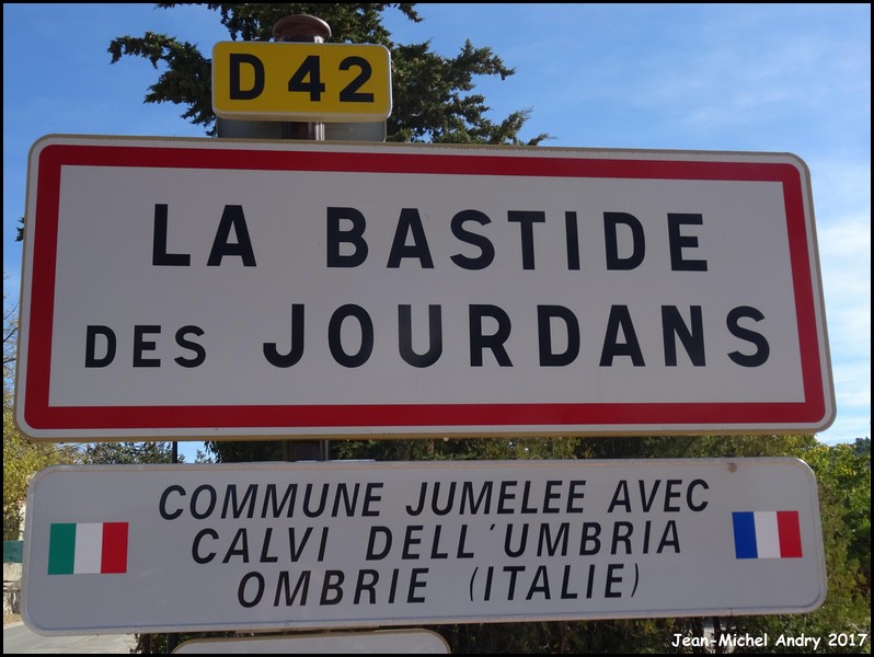 La Bastide-des-Jourdans 84 - Jean-Michel Andry.jpg