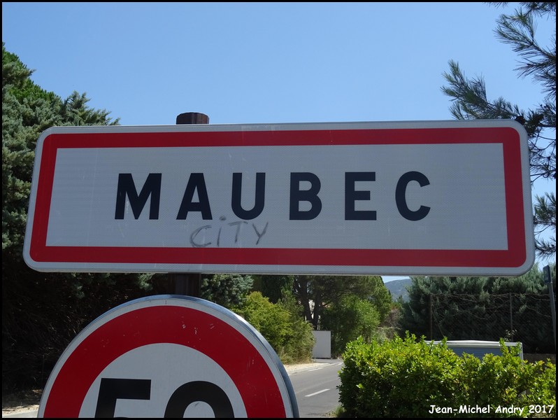 Maubec 84 - Jean-Michel Andry.jpg