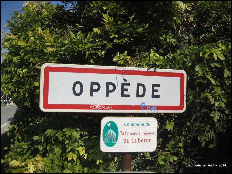 Oppède 84 - Jean-Michel Andry.jpg