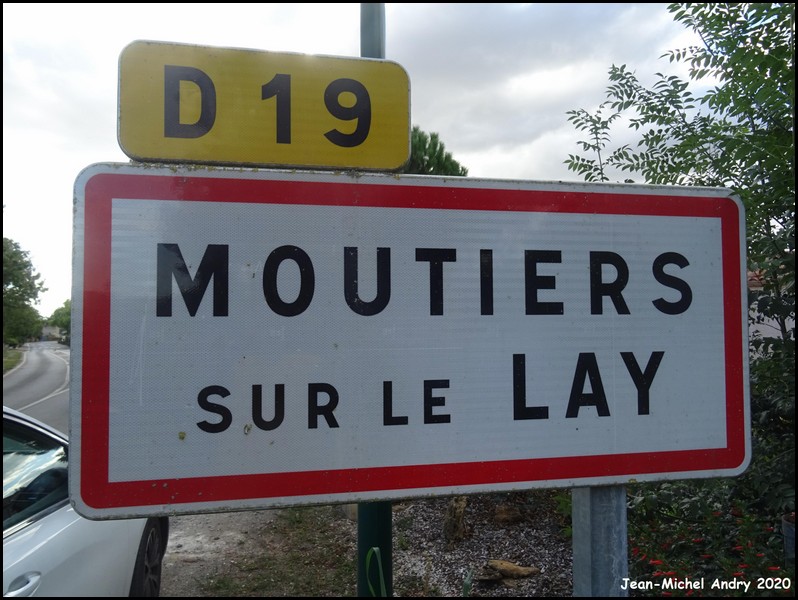 Moutiers-sur-le-Lay 85 - Jean-Michel Andry.jpg