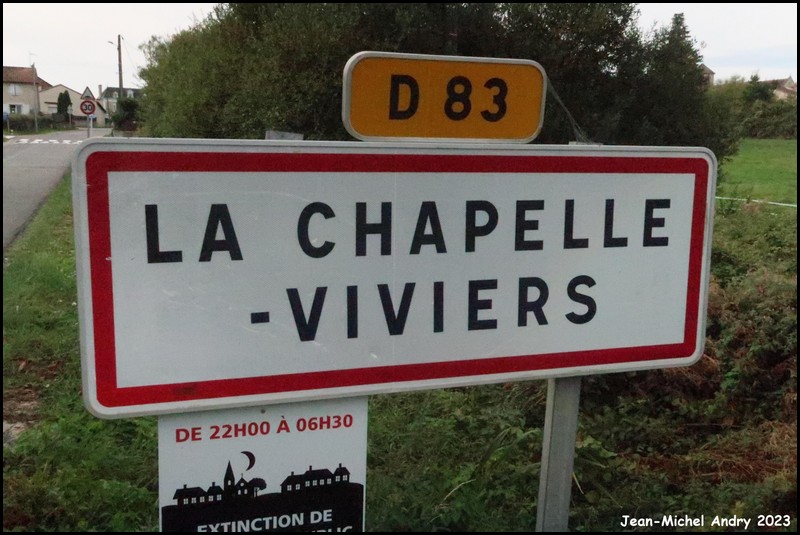 Chapelle-Viviers 86 - Jean-Michel Andry.jpg