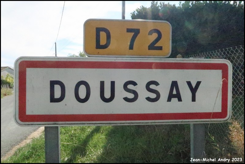 Doussay 86 - Jean-Michel Andry.jpg