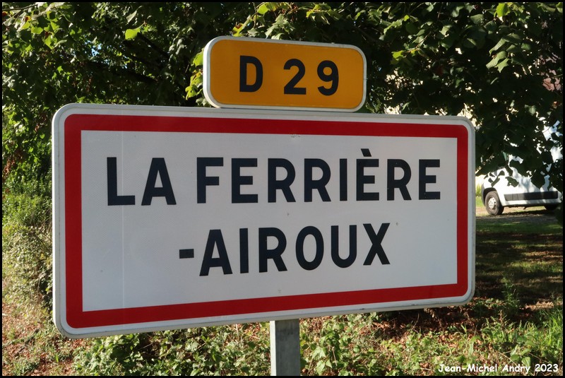La Ferrière-Airoux 86 - Jean-Michel Andry.jpg