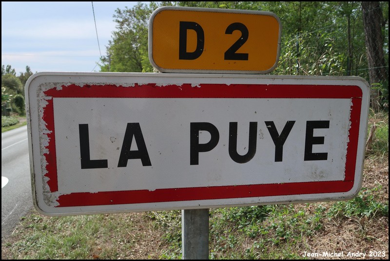 La Puye 86 - Jean-Michel Andry.jpg