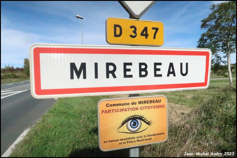 Mirebeau 86 - Jean-Michel Andry.jpg