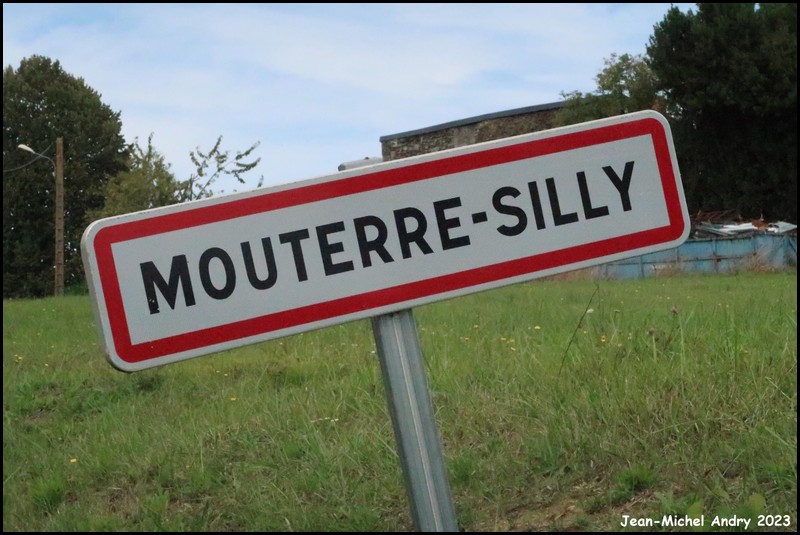 Mouterre-Silly 86 - Jean-Michel Andry.jpg