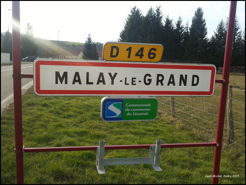 Malay-le-Grand 89 - Jean-Michel Andry.jpg