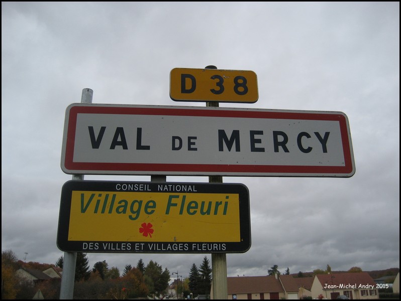 Val-de-Mercy 89 - Jean-Michel Andry.jpg
