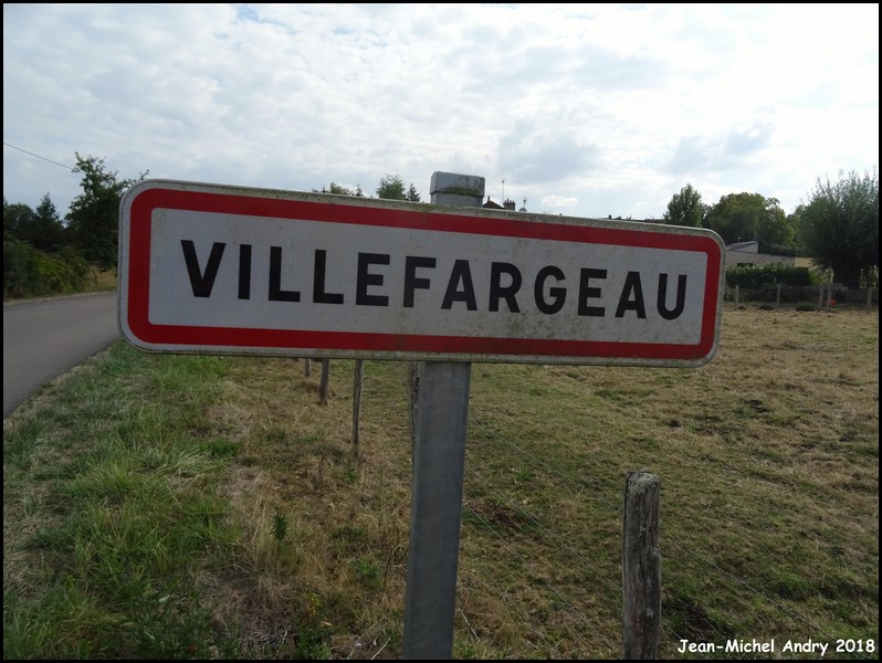 Villefargeau 89 - Jean-Michel Andry.jpg