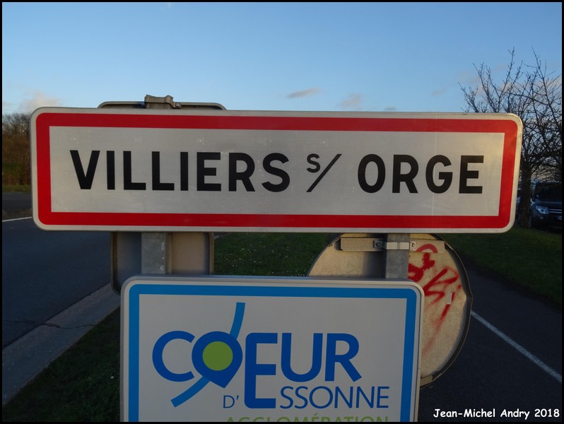 Villiers-sur-Orge 91 - Jean-Michel Andry.jpg